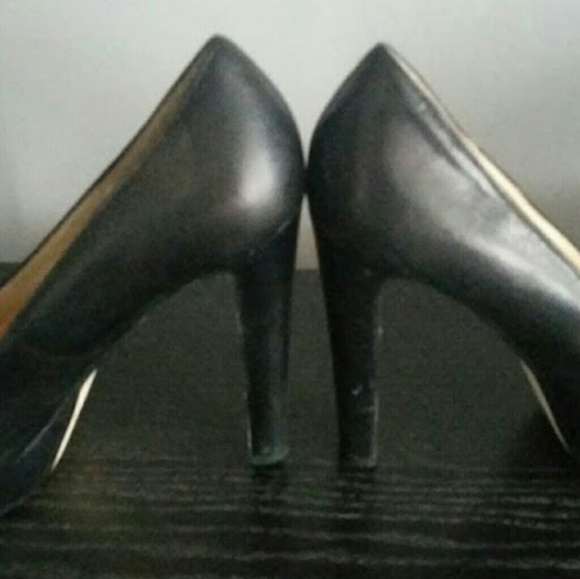 Michael kors Hamilton pump - Picture 3 of 6